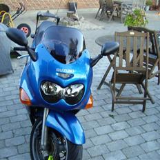 Suzuki gsx600 f