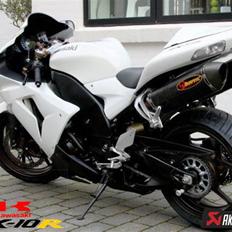 Kawasaki ZX10R (SOLGT)