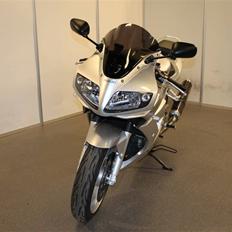Suzuki SV1000S Solgt