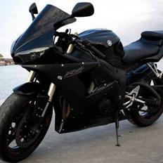 Yamaha YZF-R6 (SOLGT)