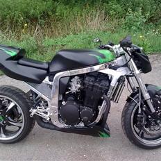 Suzuki Gsxr 1100 Streetfighter