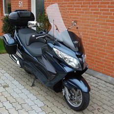 Suzuki Burgman 400 K8