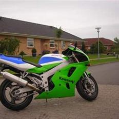 Kawasaki ZXR750 Solgt