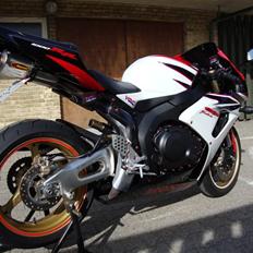 Honda cbr 1000 rr