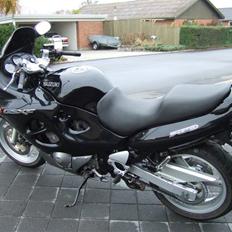 Suzuki GSX 750 F SOLGT