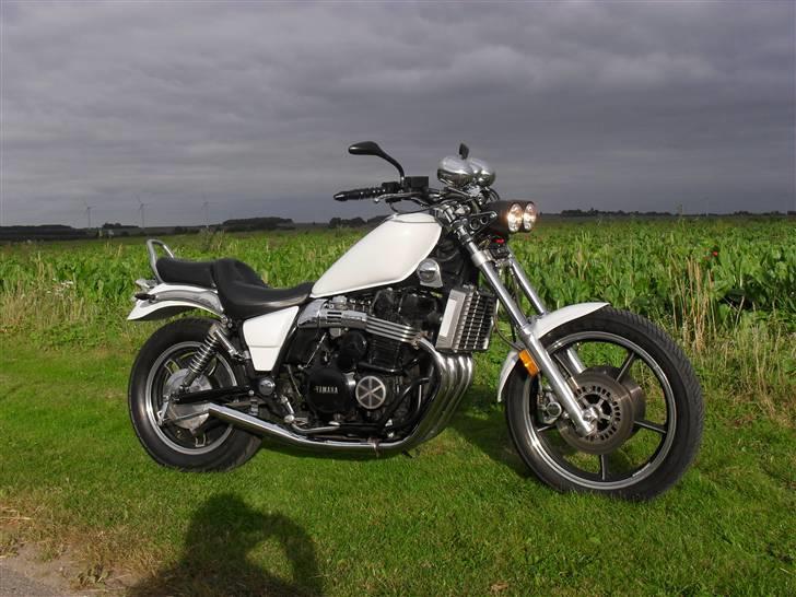 Yamaha Maxim X 750 SOLGT billede 1