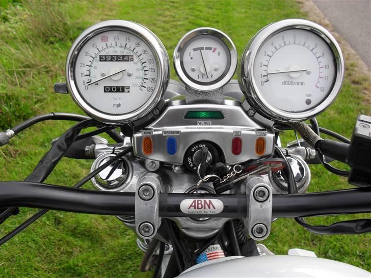 Yamaha Maxim X 750 SOLGT billede 7