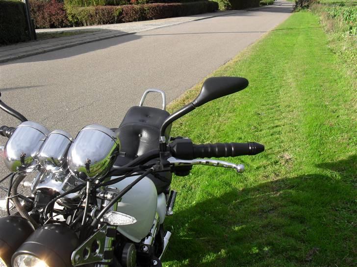 Yamaha Maxim X 750 SOLGT billede 10