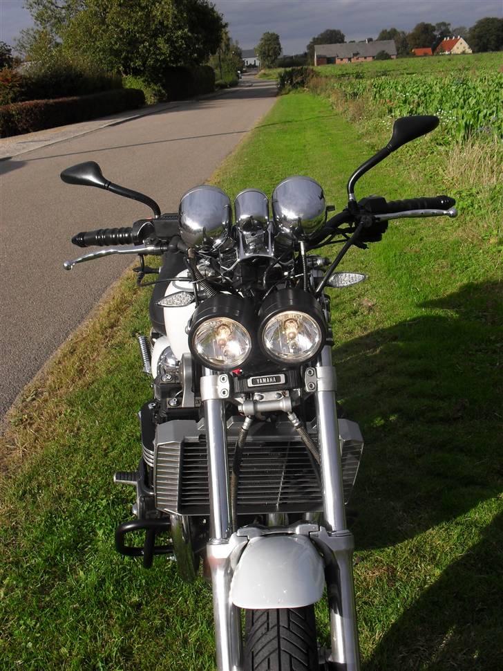 Yamaha Maxim X 750 SOLGT billede 14