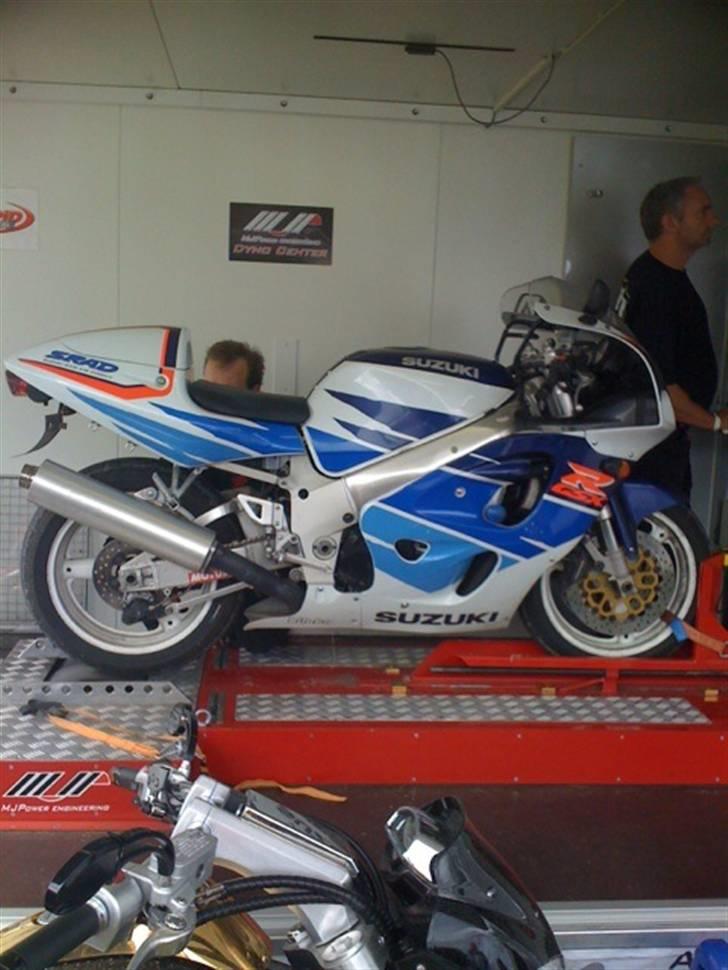 Suzuki gsx-r Solgt billede 3