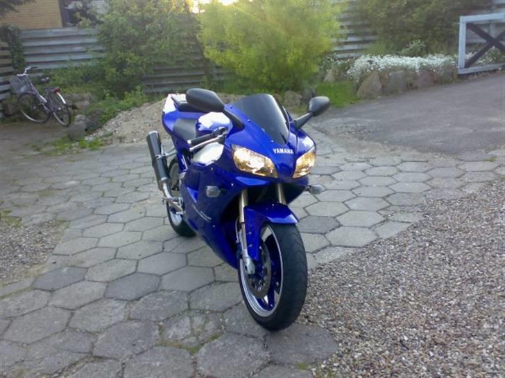 Yamaha YZF-R1     "DØD" billede 2