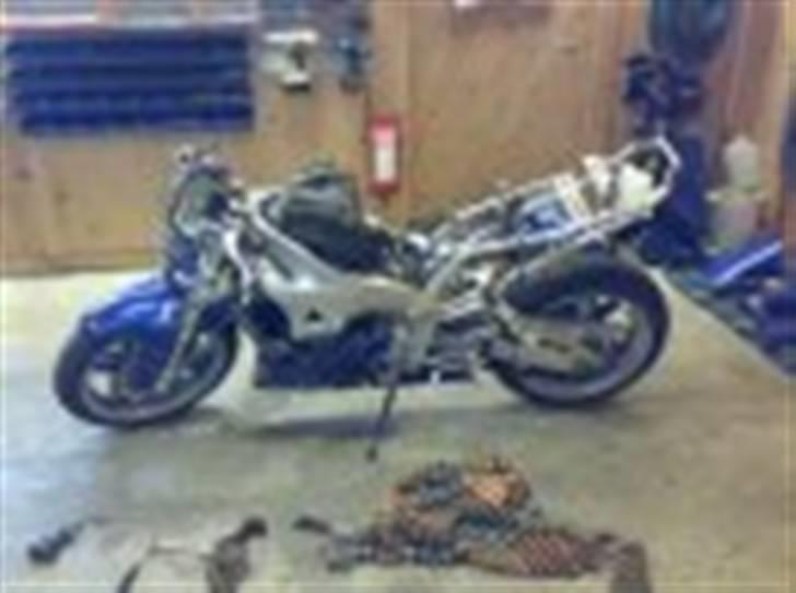 Yamaha YZF-R1     "DØD" billede 8