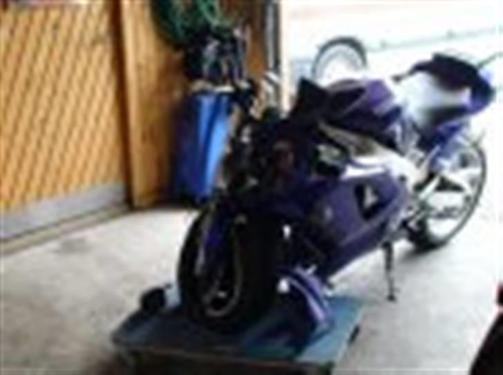 Yamaha YZF-R1     "DØD" billede 12