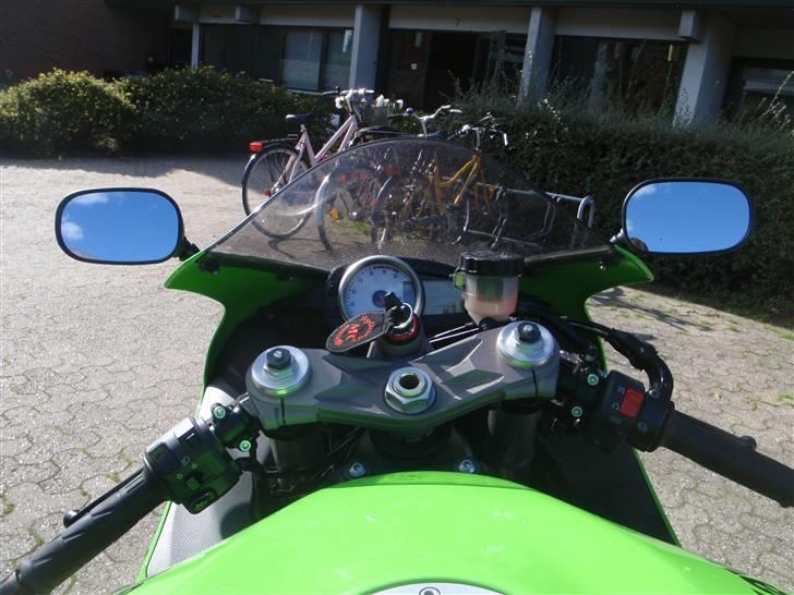 Kawasaki ZX 6R billede 3