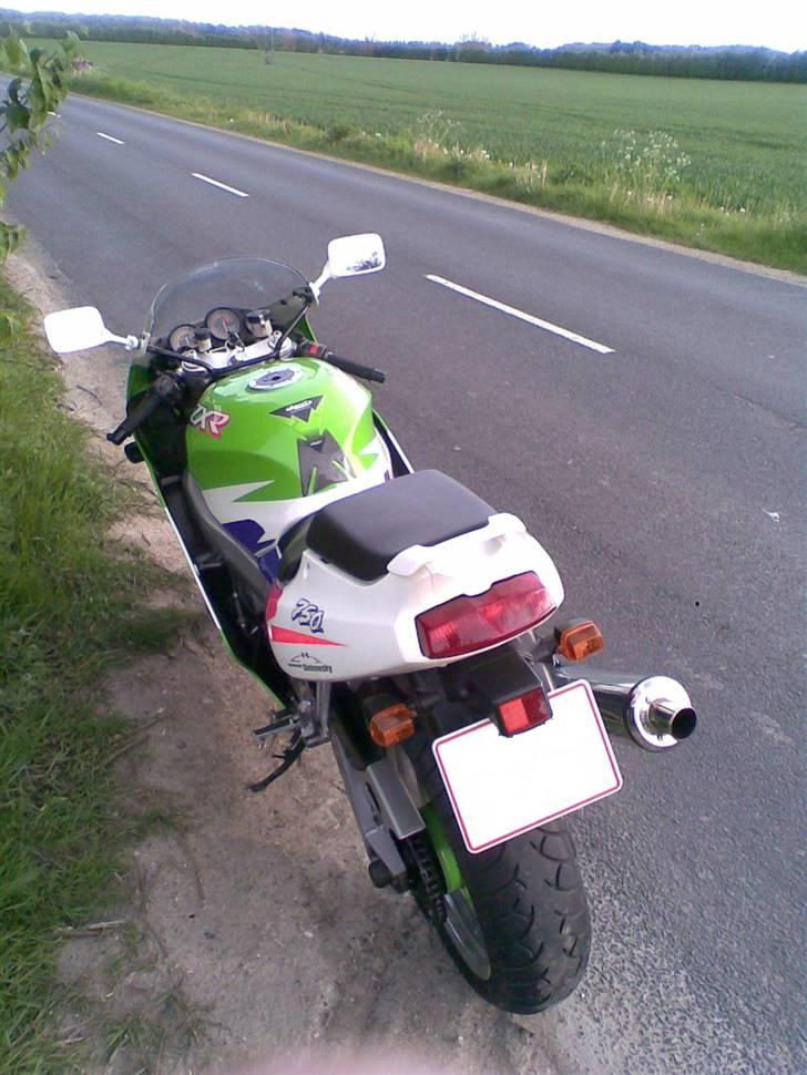 Kawasaki ZXR 750 billede 16