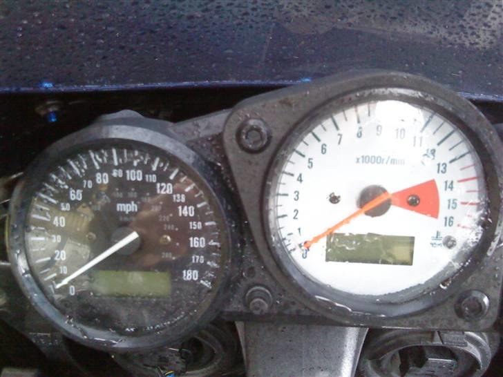 Suzuki gsxr 600 SRAD billede 5