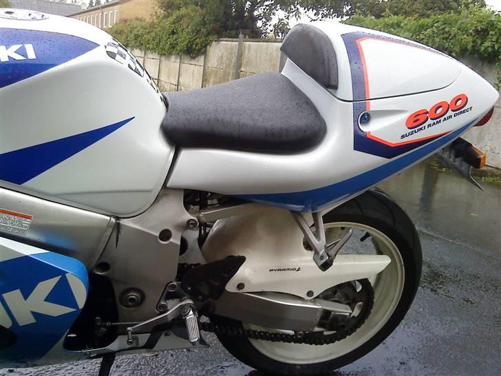 Suzuki gsxr 600 SRAD billede 6
