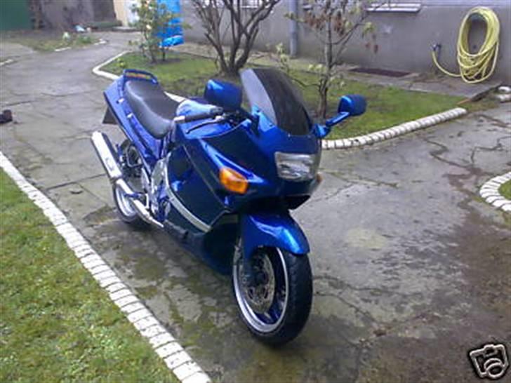 Kawasaki ZZR 600D billede 7