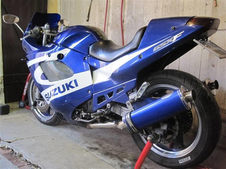Suzuki Gsx SOLGT billede 3