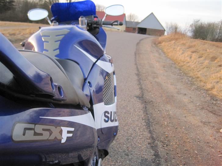 Suzuki Gsx SOLGT - d. 1/12 2009 billede 5