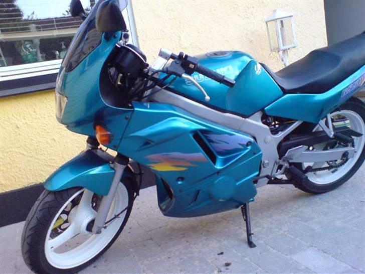 Suzuki GS 500E billede 1