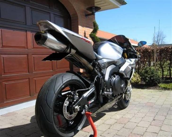 Honda CBR 1000 RR *Solgt* billede 3