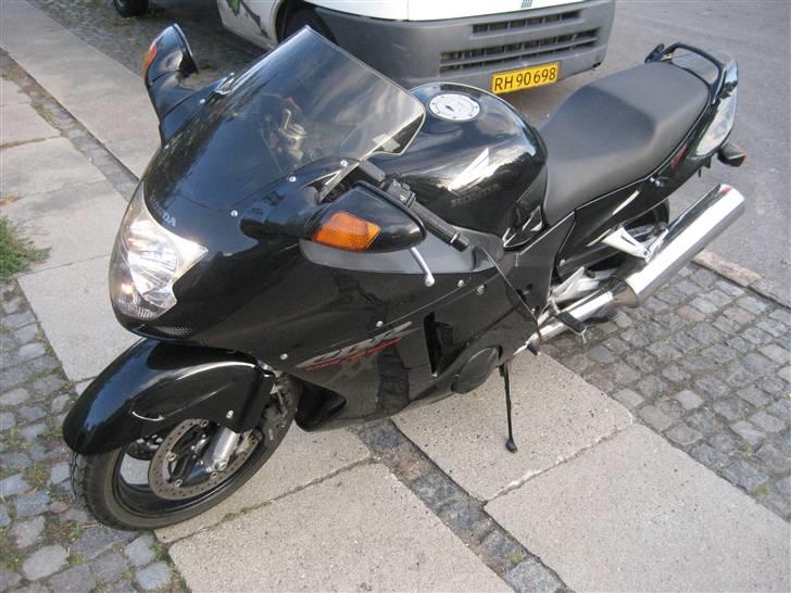 Honda CBR 1100 XX Blackbird  billede 2