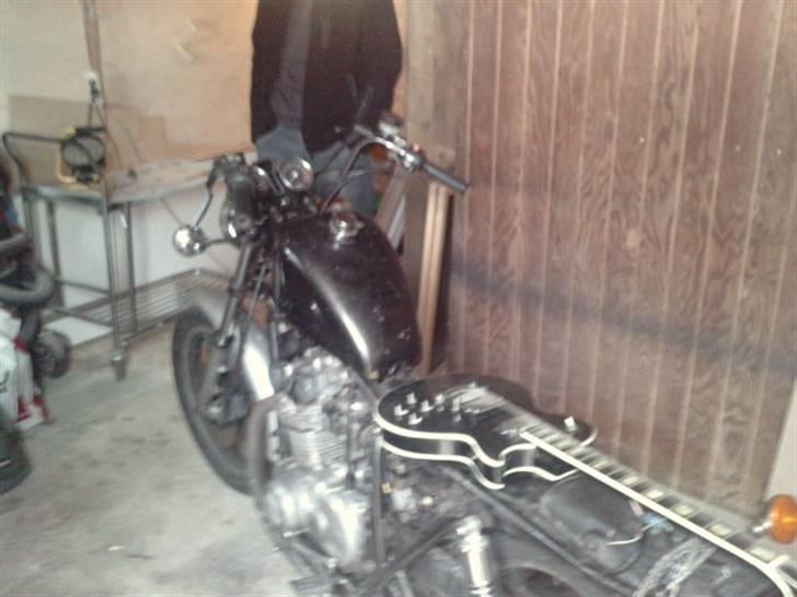 Suzuki GS 400L * OMBYGNING* billede 5