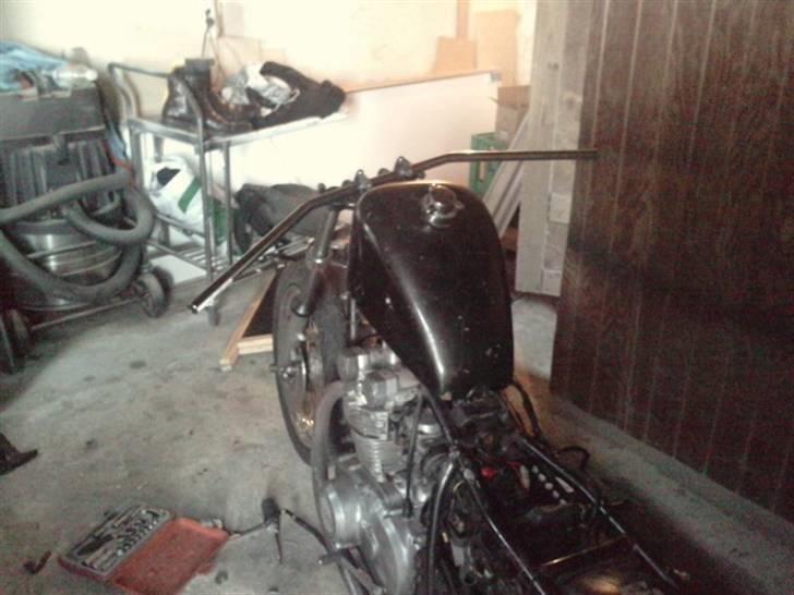 Suzuki GS 400L * OMBYGNING* billede 8