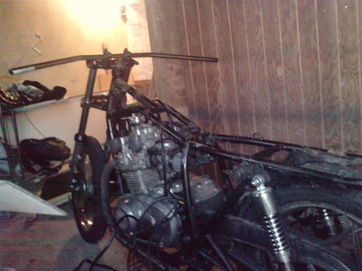 Suzuki GS 400L * OMBYGNING* billede 13