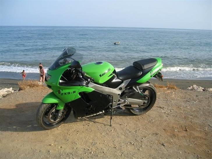 Kawasaki Zx9r "BYTTET" billede 5