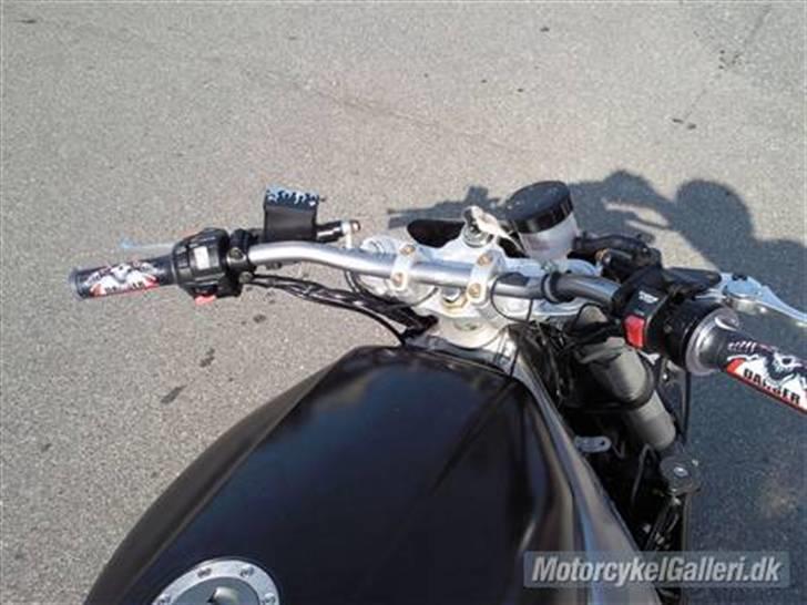 Yamaha fzr 1000 EXUP/solgt  billede 5