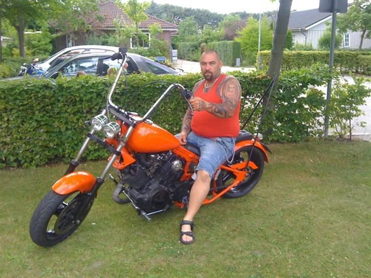 Yamaha xv 1000 tr1 - sådan kommer en yamaha til at se ud når man blander en triumph og harley med yamaha ;o) billede 1