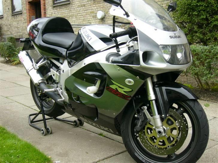 Suzuki GSX-R 750 *RIP* - Forfra *RIP* billede 1