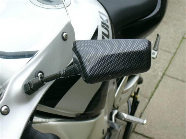 Suzuki GSX-R 750 *RIP* - Mini spejle i Carbon look. *RIP* billede 7