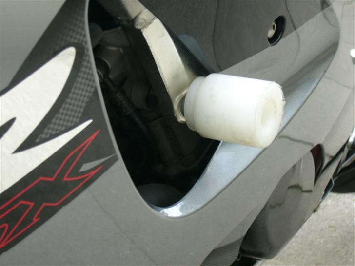 Suzuki GSX-R 750 *RIP* - Crash pads *RIP* billede 9