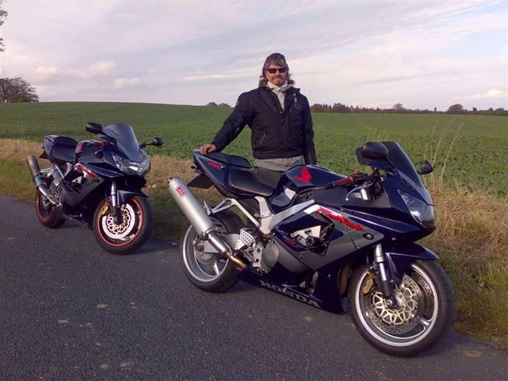 Honda CBR 900 RR  Fireblade billede 7