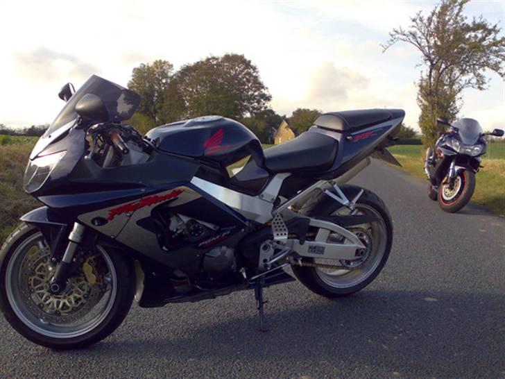 Honda CBR 900 RR  Fireblade billede 9