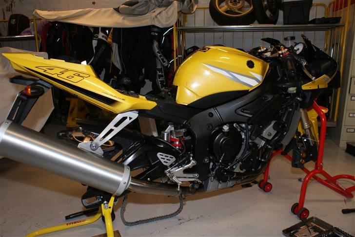 Yamaha YZF R46 billede 3