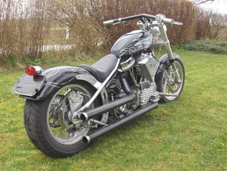 Harley Davidson FL (SOLGT) billede 1