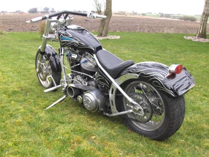 Harley Davidson FL (SOLGT) billede 4