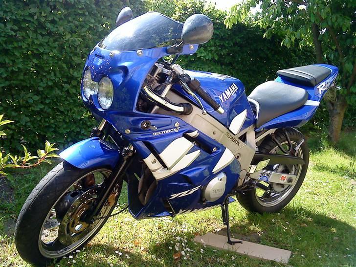 Yamaha FZR 600 *SOLGT* billede 3