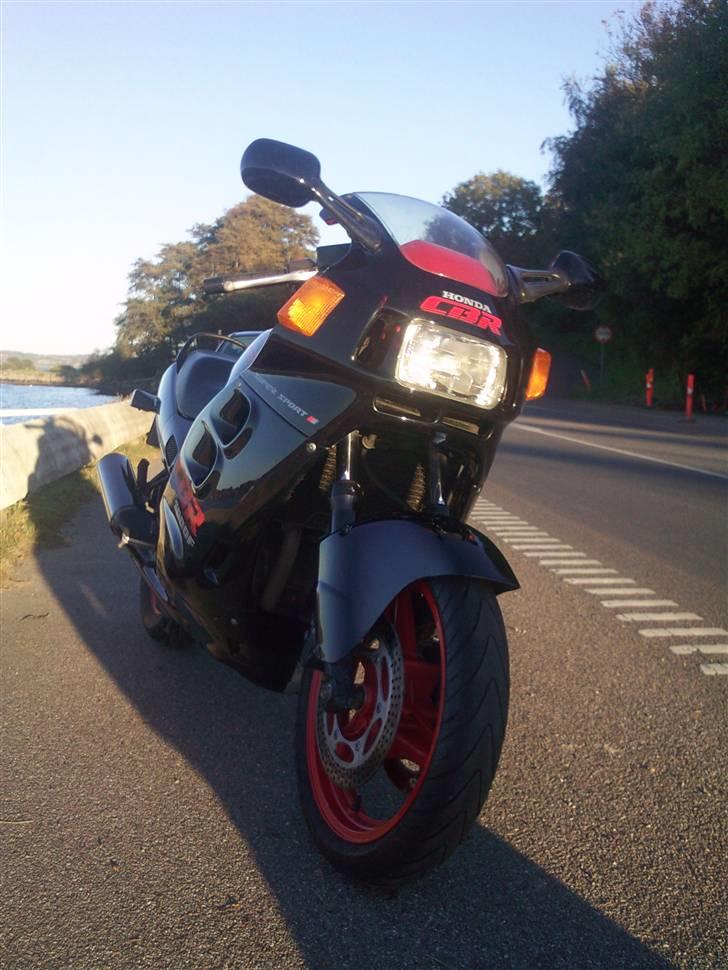 Фара honda cbr1000f