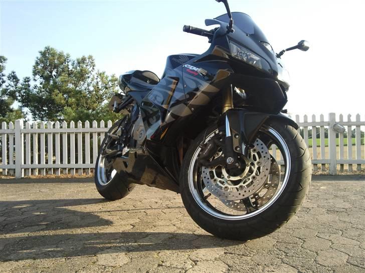 Honda CBR 600RR billede 1