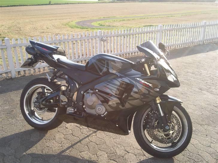 Honda CBR 600RR billede 8