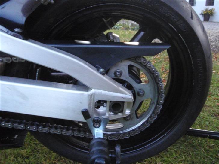 Yamaha YZF-R6 *Solgt* billede 11