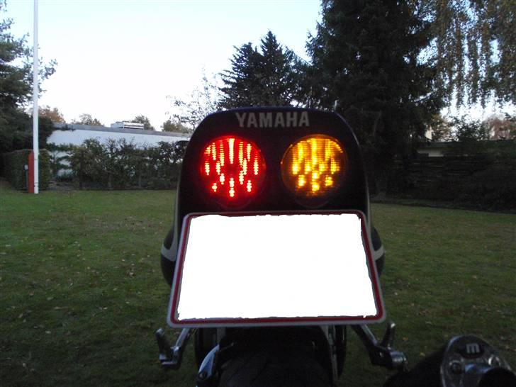 Yamaha YZF-R6 *Solgt* billede 16