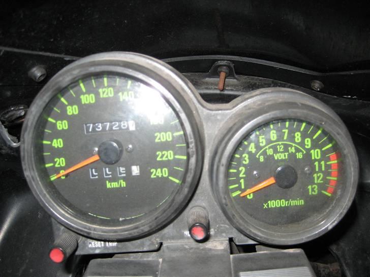 Kawasaki          GPZ 550 Uni Trak billede 7