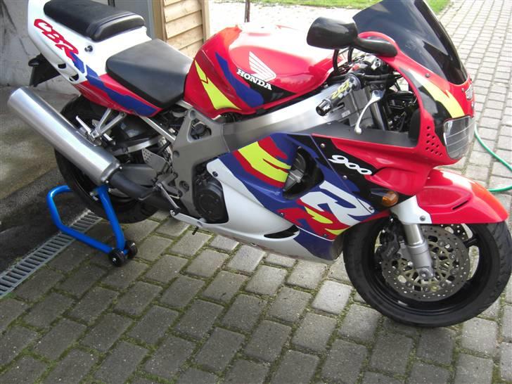 Honda cbr 900 rr (solgt) - lige gjordt vinter klar vasket smurt dejlig  billede 10