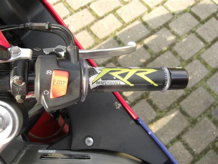 Honda cbr 900 rr (solgt) - nye håndtag købt i aalborg 100kr dejlig noget er billig scotterland.dk billede 14